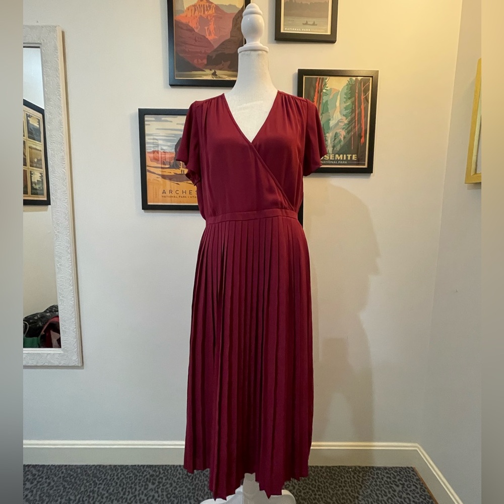 J Crew pleated midi dress, beautiful color, size 8